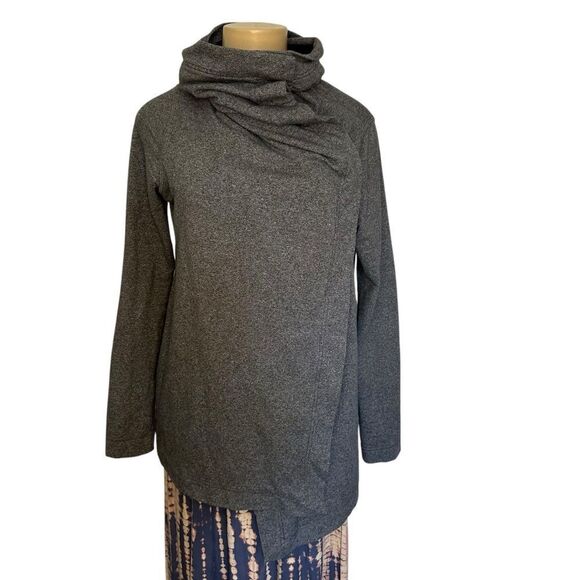 Lululemon Savasana Wrap Sweater oversized funnel neck snap Jacket size 4 - Picture 2 of 7